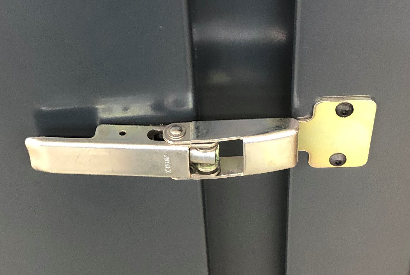 Close and Lock Door