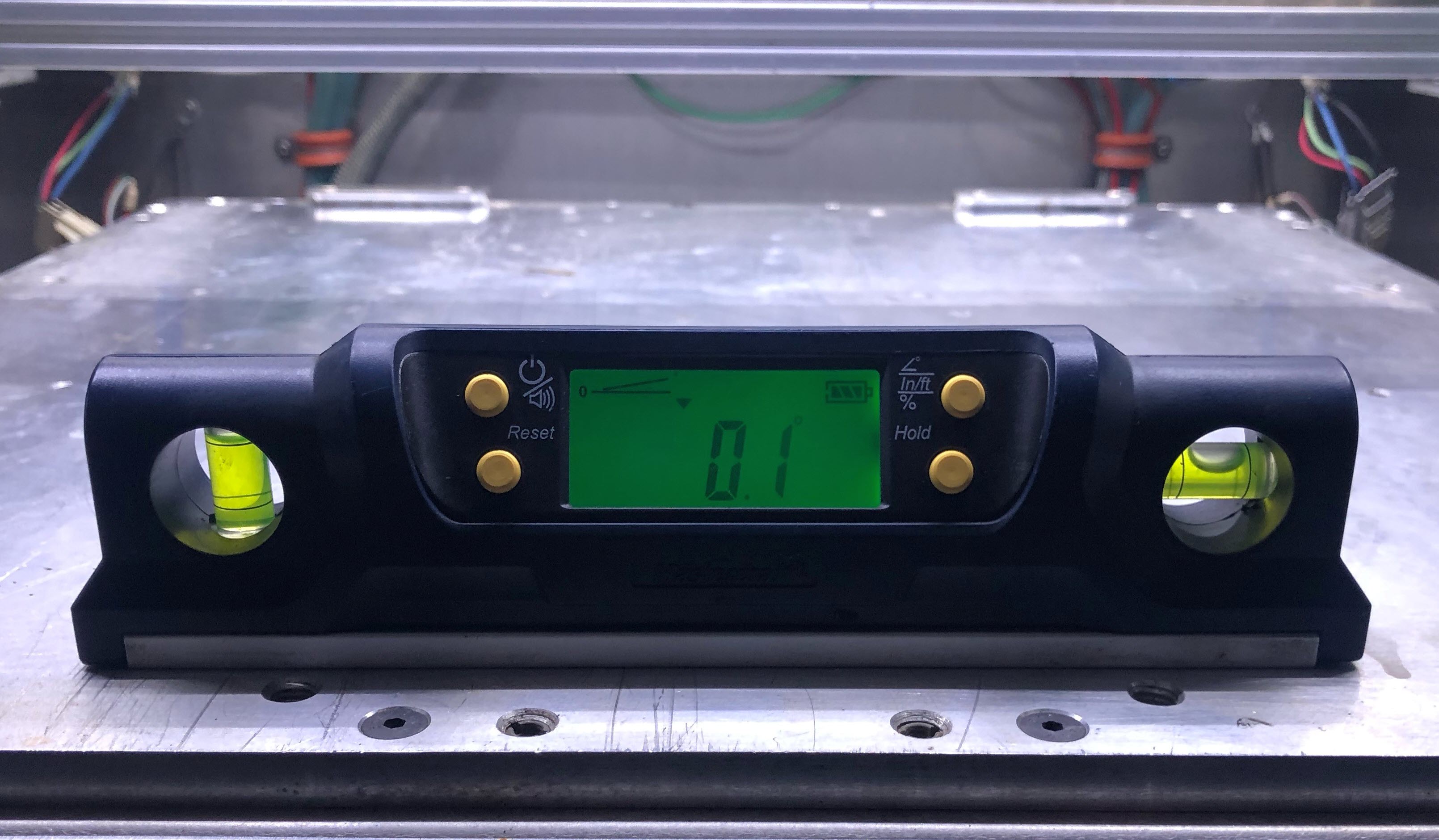 Level Machine along X-axis